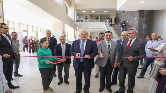 افتتاح معرض المشاريع البحثية الاستقصائية بالجامعة الهاشمية