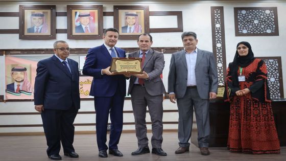 الصفدي يرعى احتفال “المنارة” بعيد الاستقلال في إربد