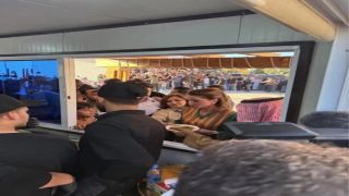 الملكة تتناول الهريسة المعانية