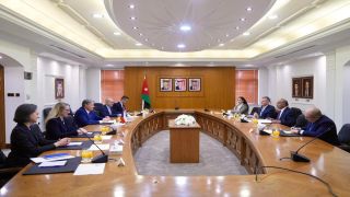 الفايز يبحث مع مسؤول تشيكي سبل تعزيز العلاقات الثنائية بين الأردن والتشيك