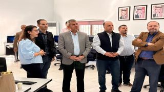 وزير الطاقة يتفقد غرفة المراقبة والتحكم بشركة توزيع الكهرباء