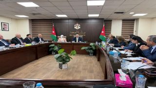 البدور لـ مدراء الصحة : تأكدوا من عدم انقطاع الأدوية عن المواطنين