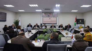 “الاقتصادي والاجتماعي” يحاور ممثلين عن المرأة والشباب حول الدراسة الاكتوارية للضمان