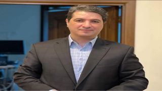 إهداء في عيد الميلاد الثامن والأربعين… إلى رجل يسبق عمره أثره