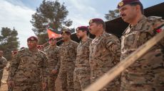 ولي العهد يتابع التمرين النهائي لدورة القوات الخاصة