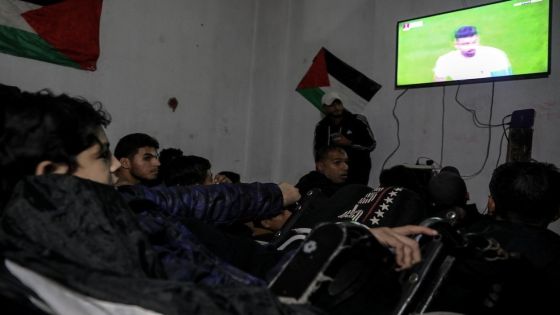 رغم المآسي .. الفدائي يزرع الفرحة في قلوب أبناء فلسطين