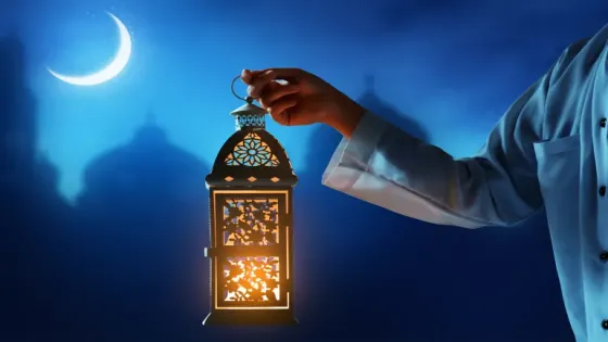 شهر رمضان شهر العبادة والنضال