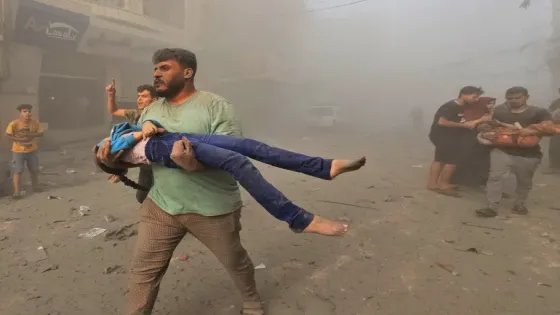 غزة: مجازر جديدة بحق المجوعين والمقاومة ترفض بقاء الاحتلال بالقطاع