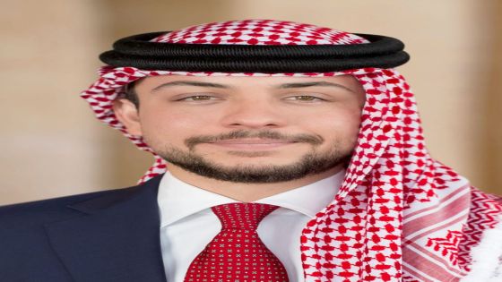 ولي العهد يعزي والد الشاب عبود العمري بوفاته