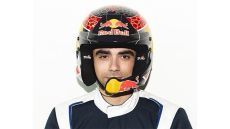 مشاركة تاريخية لنجم رياضة المحركات شاكر جويحان في بطولة الشرق الأوسط للراليات في جدة