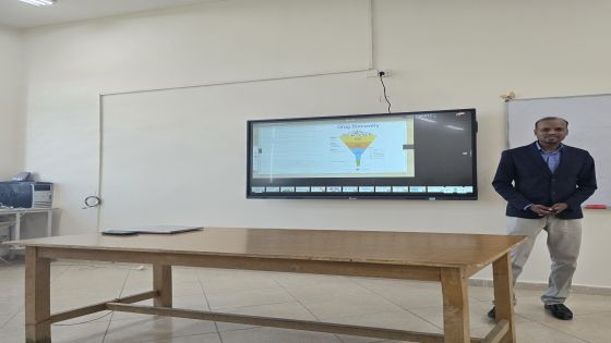 باحثون من صيدلة فيلادلفيا يستعرضون أحدث أبحاثهم في ندوة علمية في مجال الصيدلة