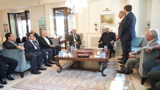 *مندوباً عن الملك وولي العهد…العيسوي يعزي آل مرعي*