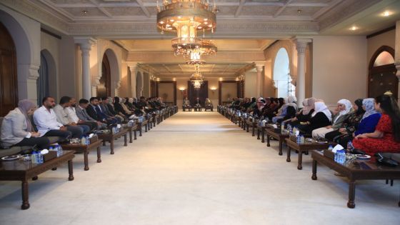 رئيس الديوان الملكي يلتقي متقاعدين عسكريين من الكرك وفريق فرسان التغيير بمادبا