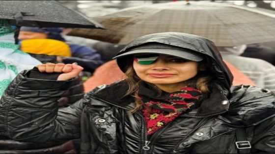المتظاهرة المؤيدة لفلسطين “هانا توماس” .. عين واحدة ترى بها الحق كاملاً
