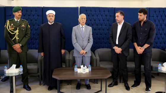 مندوباً عن الملك وولي العهد… العيسوي يعزي الرواشدة والنعيمات والحنيطي والبندقجي