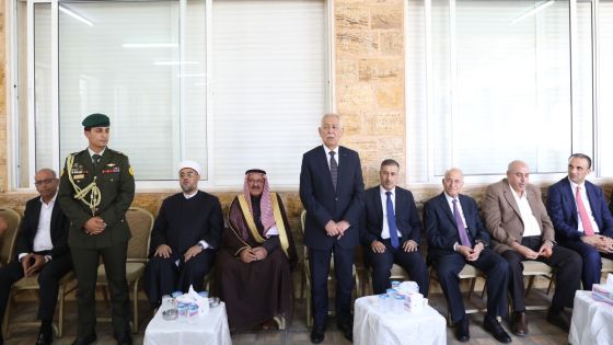 مندوباُ عن الملك وولي العهد.. العيسوي يعزي عشيرة ابو حمور