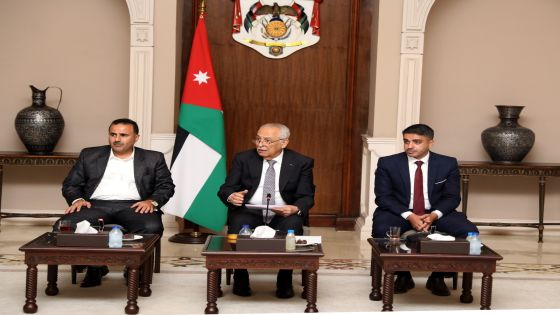 رئيس الديوان الملكي يلتقي وفداً من أبناء عشيرة المشاقبة