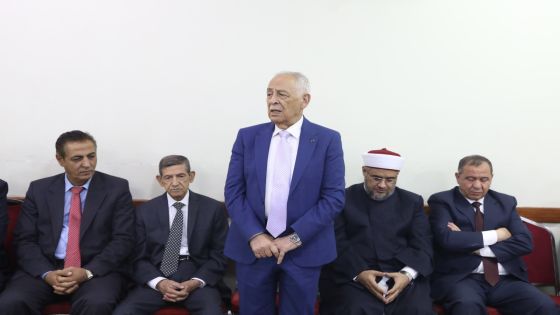 مندوباً عن الملك وولي العهد. العيسوي يعزي عشيرتي الدلابيح والعكور