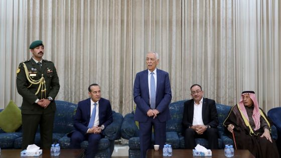 مندوباً عن الملك وولي العهد العيسوي يعزي البريزات وظاظا