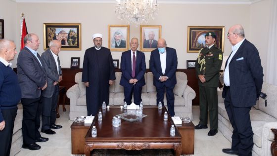 مندوباً عن الملك وولي العهد.. العيسوي يعزي بوفاة شقيقة سفير دولة فلسطين