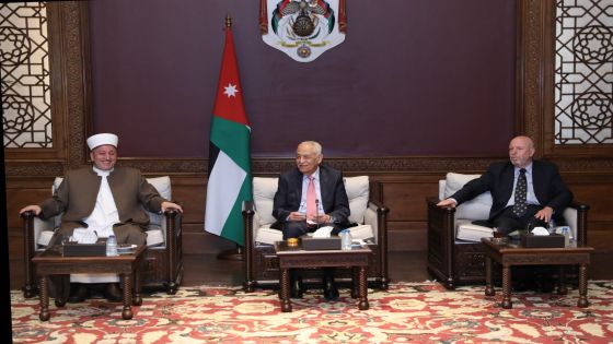 رئيس الديوان الملكي يلتقي فعاليات مجتمعية ومؤسسات مجتمع مدني