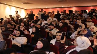 الجراح يرحب بالطلبة المستجدين في انطلاقة العام الأكاديمي الجديد