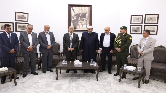 مندوباً عن الملك وولي العهد… العيسوي يعزي عشيرتي القعقاع والقرعان