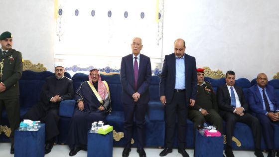 مندوباً عن الملك وولي العهد العيسوي يعزي عشيرة الخريشا