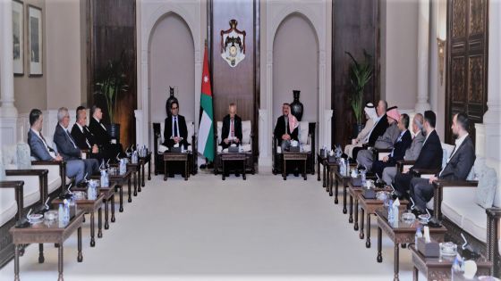 رئيس الديوان الملكي يلتقي وفداً من أبناء عشيرة الكردي