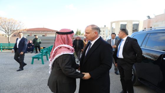 مندوباً عن الملك.. الأمير فيصل يقدّم واجب العزاء لرئيس الديوان الملكي بوفاة شقيقته