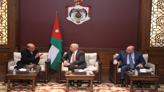 رئيس الديوان الملكي يلتقي فعاليات مجتمعية