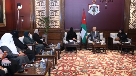 العيسوي يلتقي وفدين من سيدات البادية الجنوبية ومبادرة “أفق التغيير”