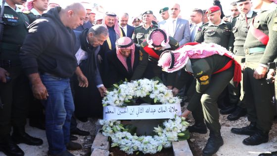 مندوباً عن الملك وولي العهد… العيسوي يشارك في تشييع جثمان رئيس الوزراء الاسبق أحمد عبيدات