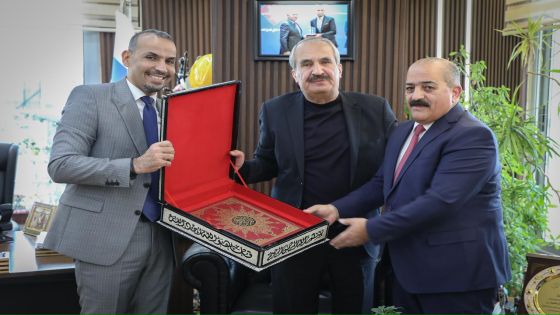 شركة كهرباء إربد تكرّم محافظ إربد السابق رضوان العتوم تقديرًا لمسيرته الإدارية والتنموية