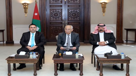 رئيس الديوان الملكي يلتقي وفداً من أبناء عشيرة المشاقبة