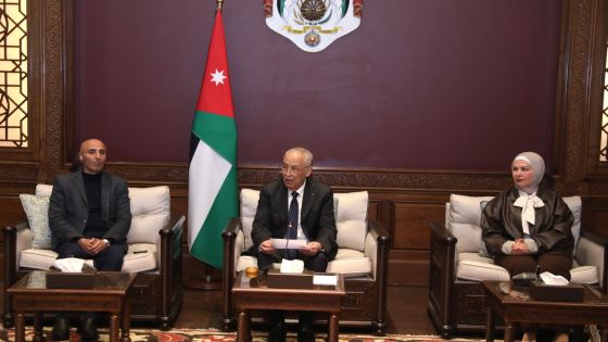 العيسوي يلتقي وفداً من مدرسة الملك عبدالله الثاني للتميز – فرع السلط