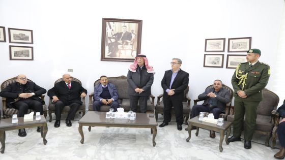 مندوباً عن الملك وولي العهد…العيسوي يعزي آل عبد الجابر