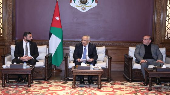 رئيس الديوان الملكي الهاشمي يلتقي فعاليات مجتمعية وشبابية