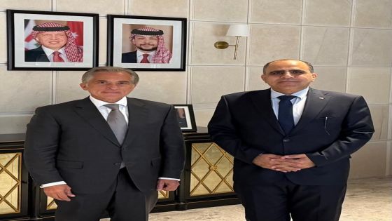 النائب بني هاني يلتقي رئيس الوزراء ويبحث أبرز احتياجات محافظة إربد