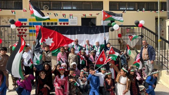 مدرسة صلاح الدين الأساسية المختلطة الفيصلية / مادبا تحتفل بمناسبة يوم العَلَم الأردني