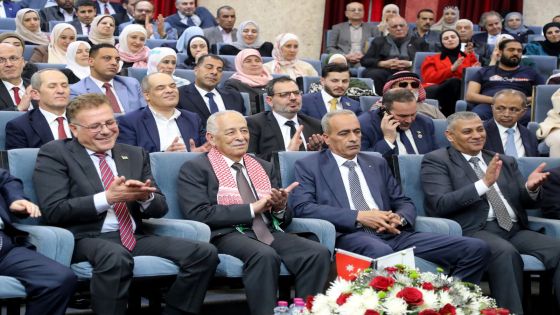 العيسوي يرعى احتفالات جامعة إربد الأهلية باليوم الوطني للعلم الأردني