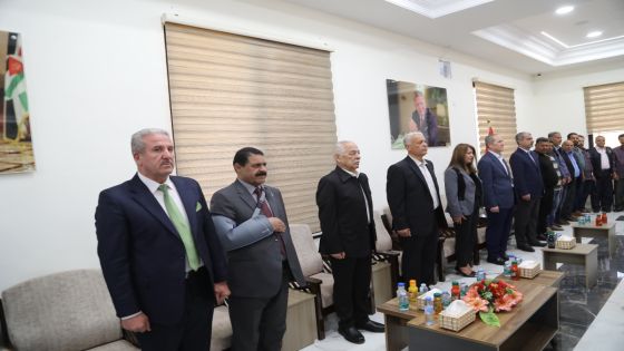 رئيس الديوان الملكي يفتتح ويتفقد مشاريع ضمن المبادرات الملكية في عجلون