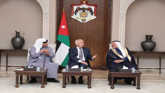 رئيس الديوان الملكي يلتقي وفداً من تجمع أبناء محافظة الكرك