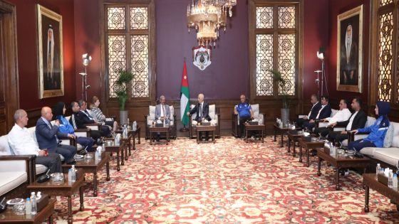 العيسوي يلتقي  وفدين من مؤسسة منى الفياض للتراث ونادي الراية
