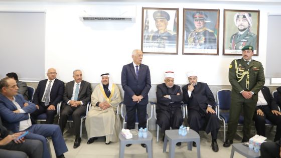 مندوباً عن الملك وولي العهد.. العيسوي يعزي بوفاة شقيق وزير الزراعة السابق