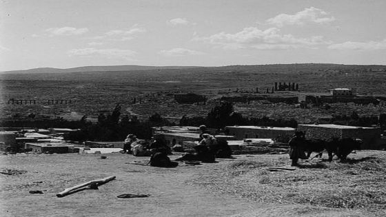 أمام النائب العتوم ‏مشهد من قرية شركسية في جرش عام ١٨٩٨