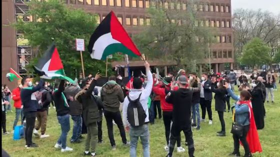 فيديو / أولى الوقفات التضامنية مع فلسطين في ألمانيا