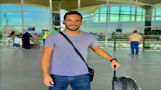 محمود مرضي يغادر إلى البحرين