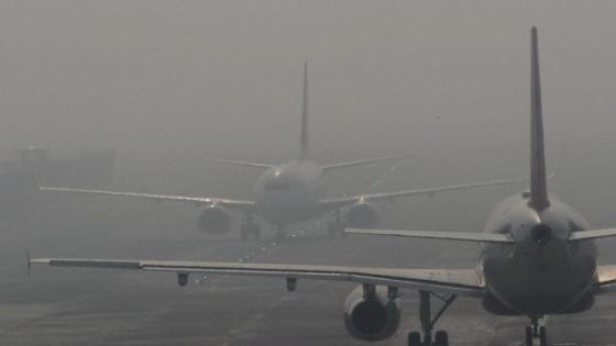 تحويل 3 طائرات إلى مطار الملك حسين بسبب الضباب