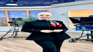 آلاء بشناق : عندما يرفع الإعلامي المعنى قبل الصوت 